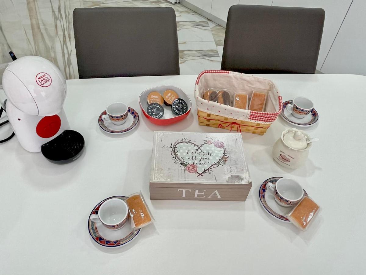 In Love ثامورا المظهر الخارجي الصورة